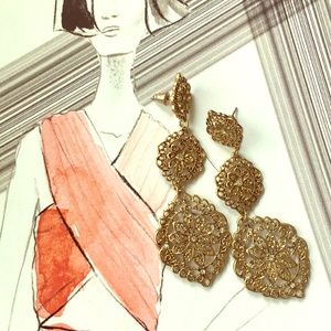 FREE with closet Purchase Forever 21 Earrings